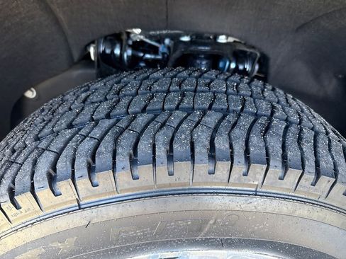 Used 2025 Chevrolet Silverado 2500 LTZ w/ LTZ Premium Package image 29