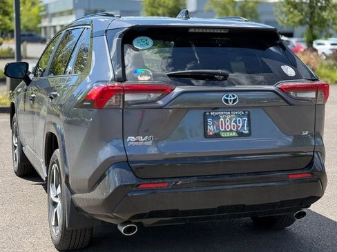 Used 2024 Toyota RAV4 SE w/ Weather & Moonroof Package AWD/4WD image 3