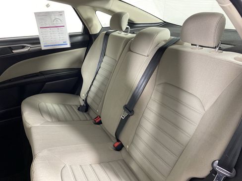 Used 2018 Ford Fusion S FWD image 30