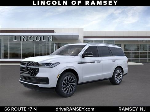 New 2025 Lincoln Navigator Black Label AWD/4WD image 1