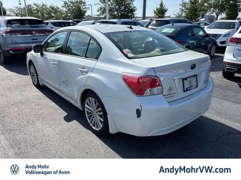 Used 2014 Subaru Impreza 2.0i Premium AWD/4WD image 2