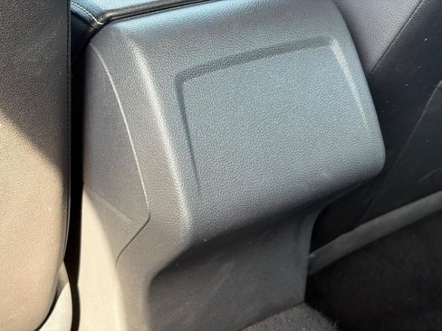 Certified 2024 Volkswagen Jetta SE FWD image 11