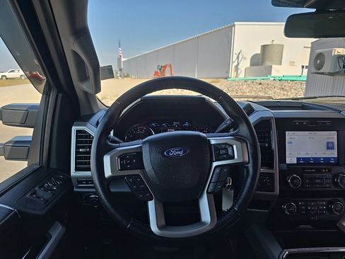 Used 2021 Ford F250 Lariat w/ FX4 Off-Road Package image 2