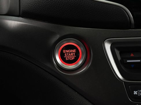 Used 2025 Honda Passport EX-L image 14