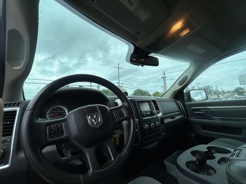 Used 2014 RAM 1500 Classic SLT RWD image 13