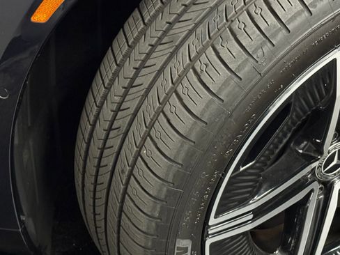 Certified 2023 Mercedes-Benz EQS 580 4MATIC Sedan image 18