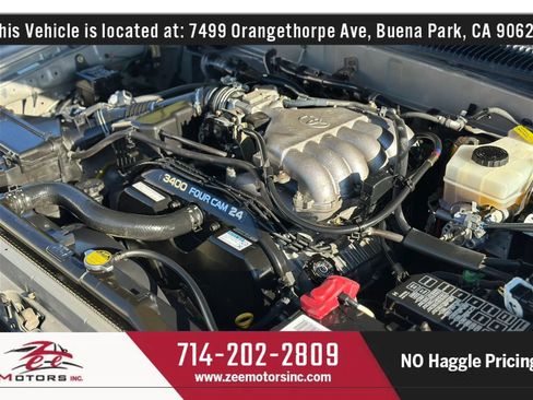 Used 2002 Toyota 4Runner SR5 AWD/4WD image 49