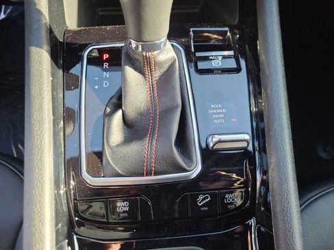 New 2026 Jeep Compass Trailhawk image 33