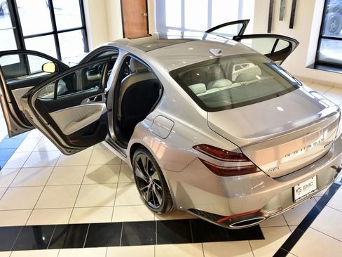 Used 2023 Genesis G70 3.3T w/ Sport Prestige Package image 8