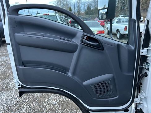 New 2025 Chevrolet Low Cab Forward image 20