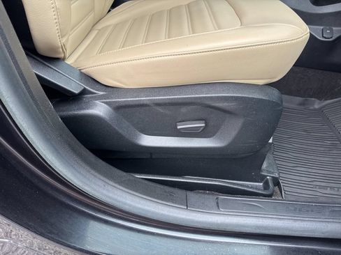 Used 2020 Ford Edge SEL w/ Convenience Package AWD/4WD image 54