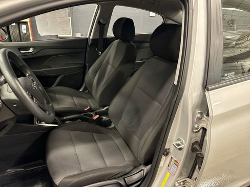 Used 2018 Hyundai Accent SE image 18