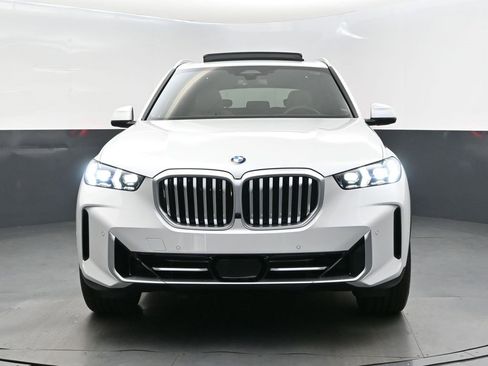 New 2026 BMW X5 sDrive40i w/ Climate Comfort Package image 10