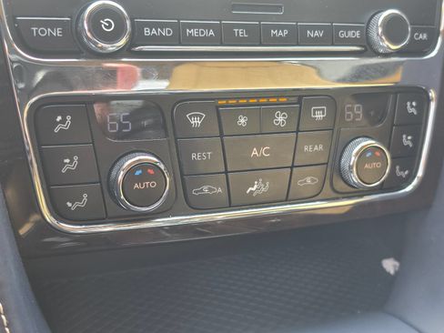 Used 2012 Bentley Continental GT AWD/4WD image 18