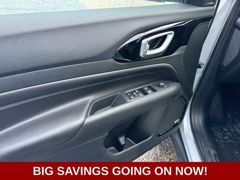 New 2026 Jeep Compass Limited w/ Sun, Sound & Navigation Group image 19