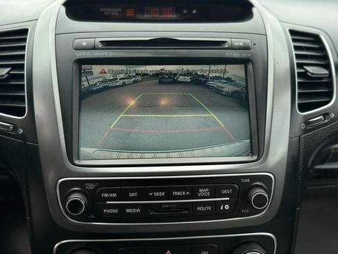 Used 2014 Kia Sorento SX w/ 3rd Row Package AWD/4WD image 24