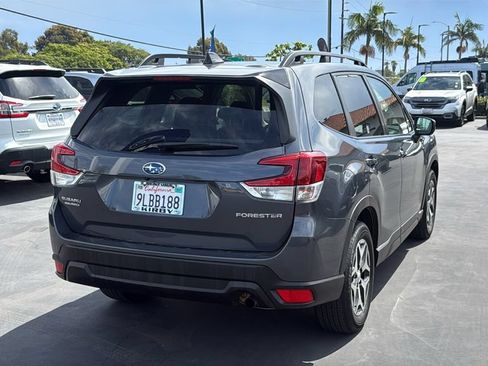 Used 2024 Subaru Forester Premium AWD/4WD image 6