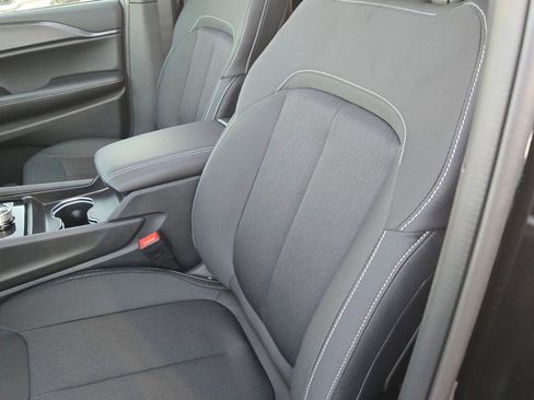 New 2025 Jeep Grand Cherokee Laredo X w/ Luxury Tech Group I image 23