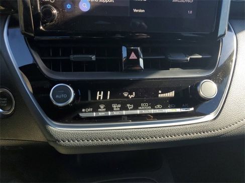 Used 2024 Toyota Corolla SE image 20