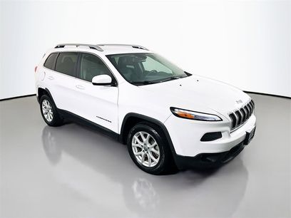 Used 2018 Jeep Cherokee Latitude Plus w/ Cold Weather Group