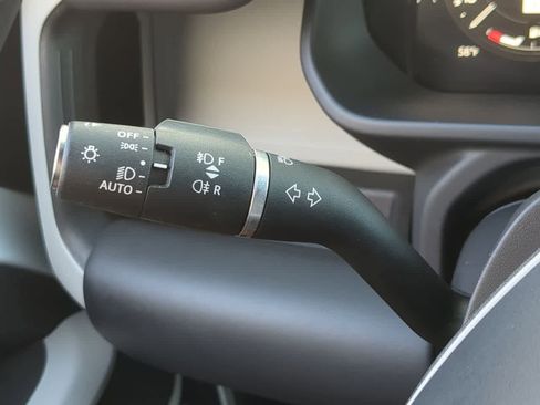 Certified 2024 Land Rover Defender 110 S image 28