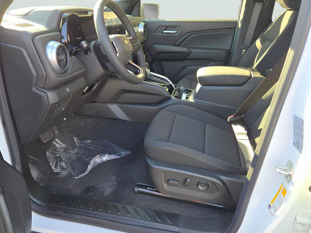 New 2026 Chevrolet Colorado LT w/ Advanced Trailering Package AWD/4WD image 26