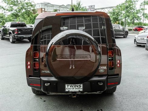 Used 2023 Land Rover Defender 130 First Edition AWD/4WD image 39