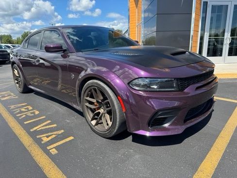 Used 2022 Dodge Charger SRT Hellcat RWD image 2