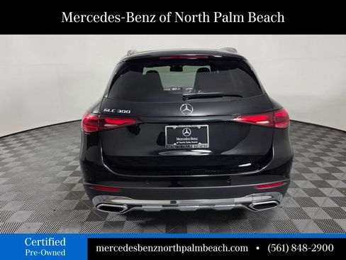 Certified 2025 Mercedes-Benz GLC 300 image 5