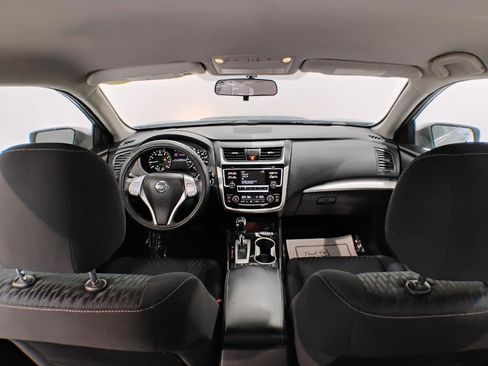 Used 2018 Nissan Altima 2.5 SV image 37