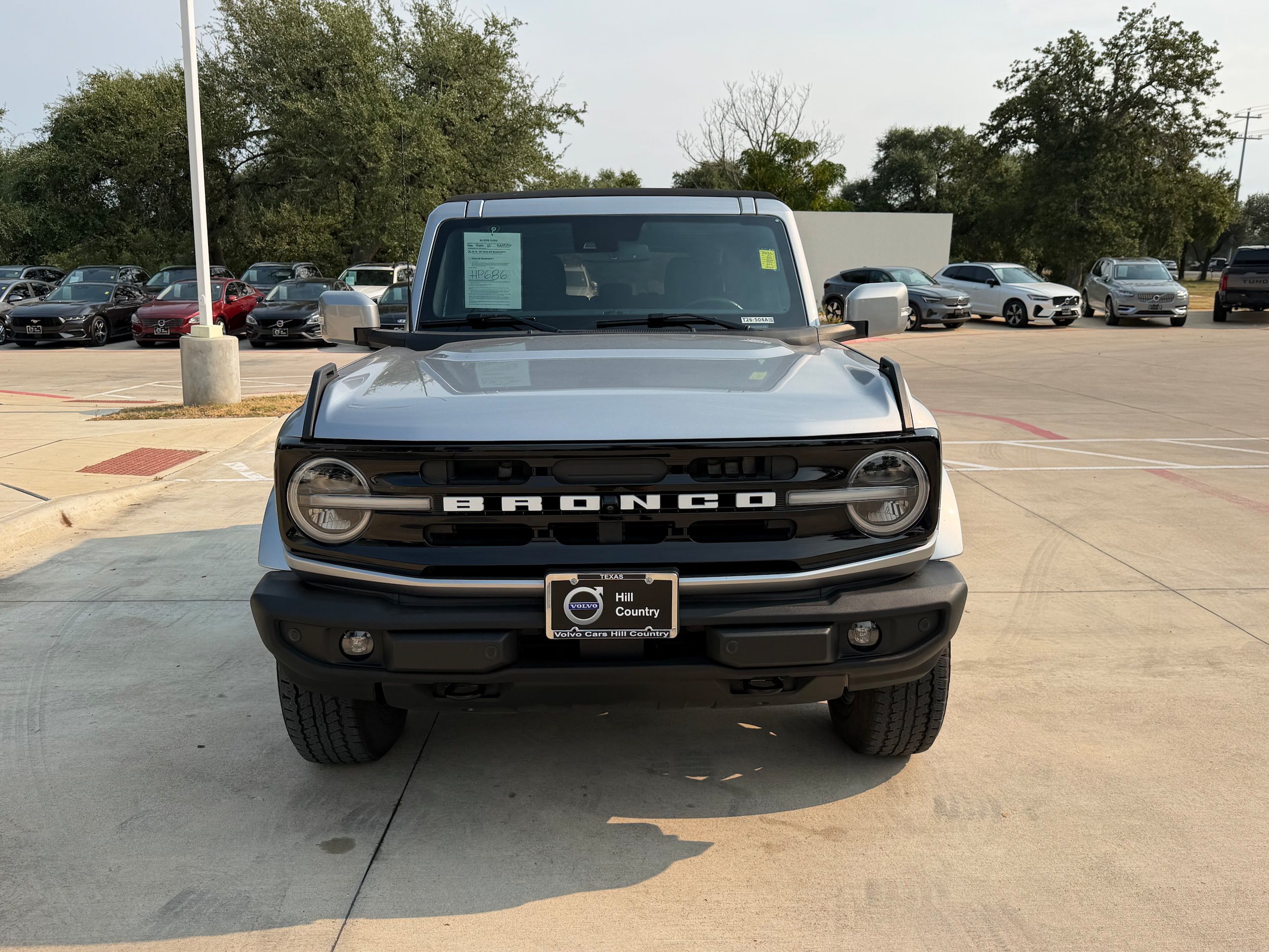 Used 2023 Ford Bronco Outer Banks AWD/4WD image 8