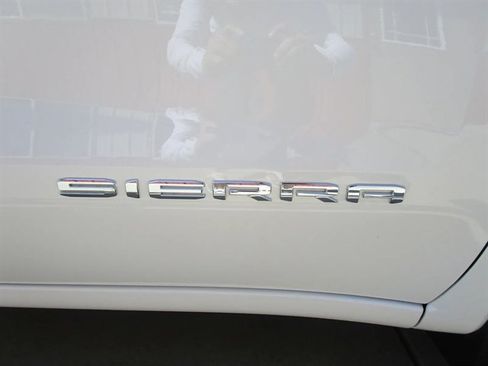 Used 2022 GMC Sierra 1500 Pro w/ 1SA Safety Plus Package AWD/4WD image 41