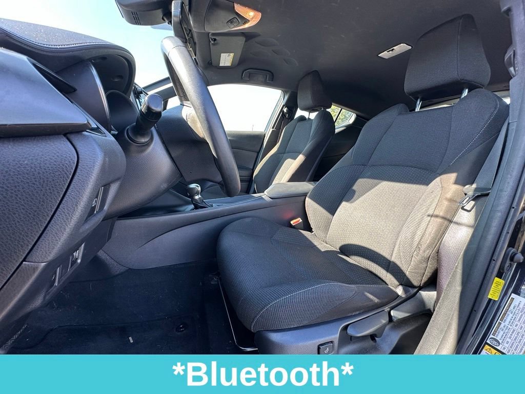 Used 2018 Toyota C-HR XLE FWD image 15