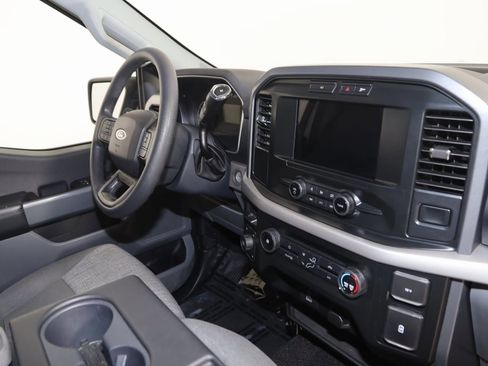 Used 2022 Ford F150 XLT w/ XTR Package image 34