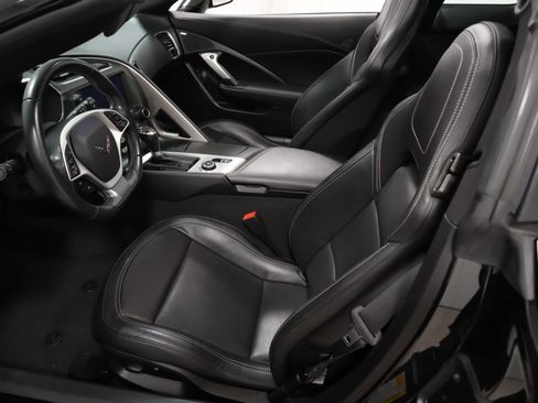 Used 2019 Chevrolet Corvette Grand Sport w/ Carbon Flash Badge Package image 18