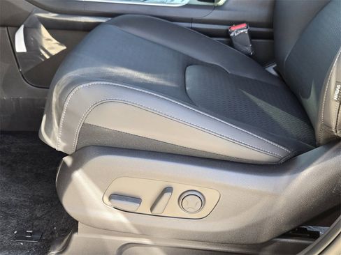 New 2026 Kia Carnival SX Prestige image 17