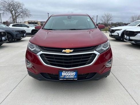 Used 2020 Chevrolet Equinox LT image 3