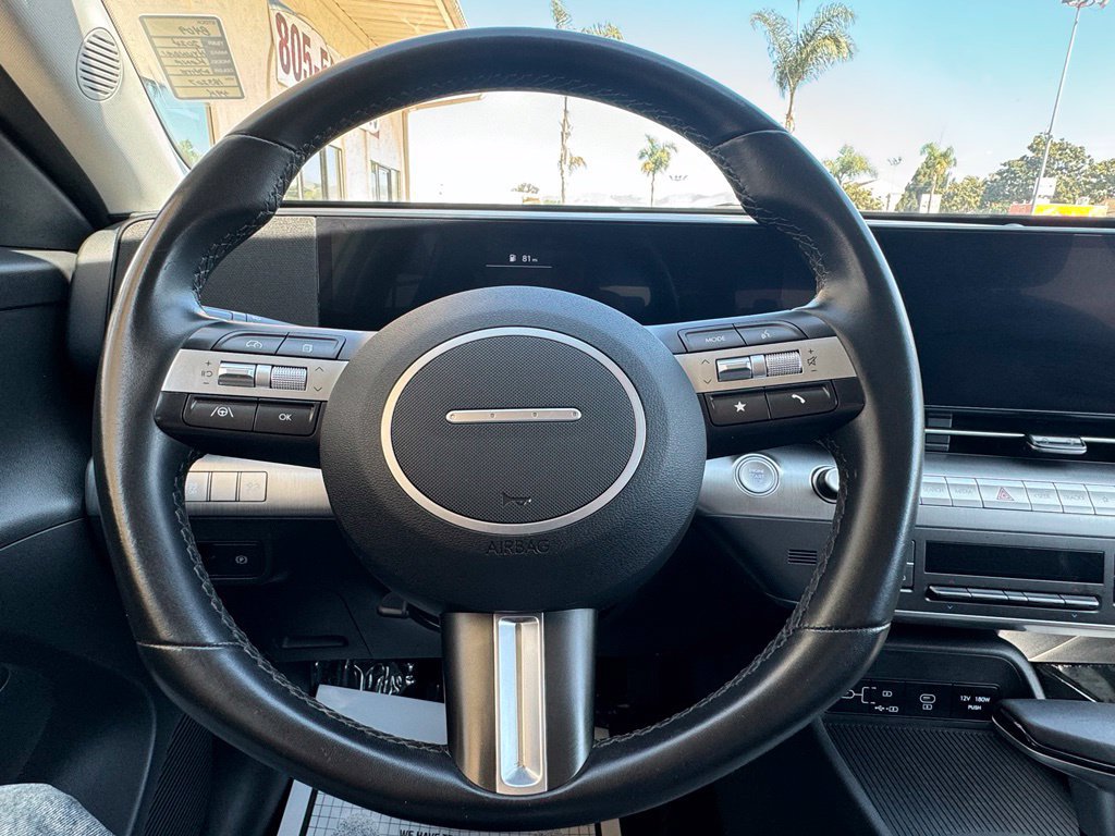 Used 2024 Hyundai Kona SEL FWD image 11