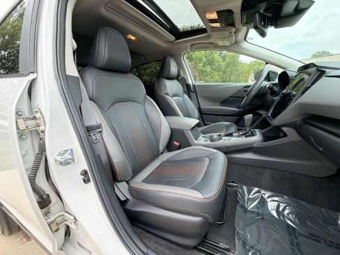 Certified 2024 Subaru Crosstrek 2.5i Limited w/ Crosstrek Mirror Package AWD/4WD image 19
