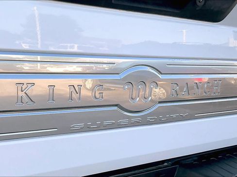 Used 2022 Ford F250 King Ranch w/ King Ranch Ultimate Package AWD/4WD image 26