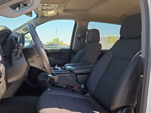 Used 2024 Chevrolet Silverado 2500 Custom w/ Custom Value Package AWD/4WD image 15