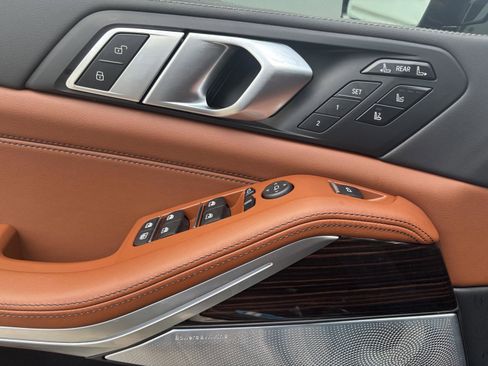 Used 2026 BMW X7 M60i image 20