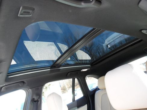 Used 2016 BMW X1 xDrive28i w/ Premium Package image 17