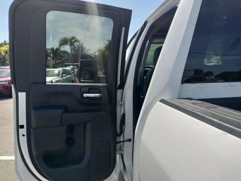 Used 2020 Chevrolet Silverado 2500 W/T w/ WT Fleet Convenience Package AWD/4WD image 15