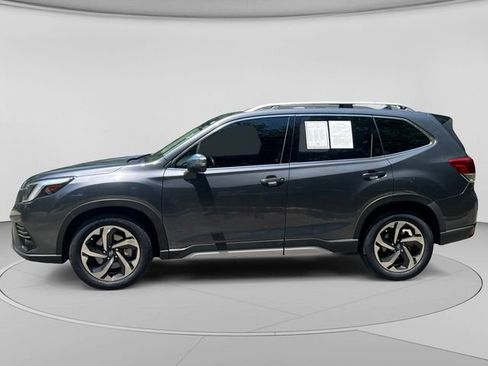 Used 2024 Subaru Forester Touring AWD/4WD image 2