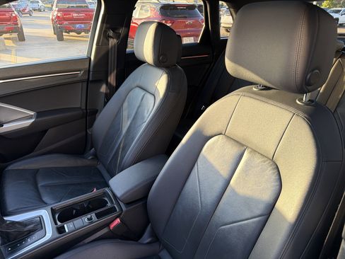 Used 2021 Audi Q3 2.0T Premium Plus w/ Premium Plus Package image 5