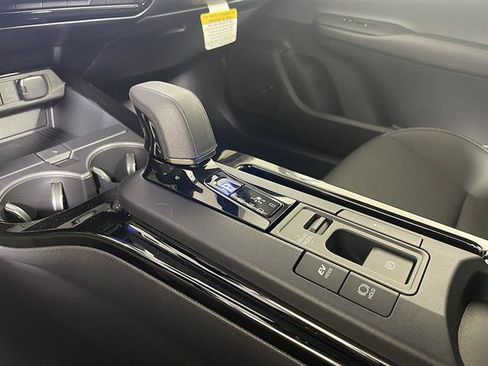 New 2027 Toyota Prius XLE AWD/4WD image 19