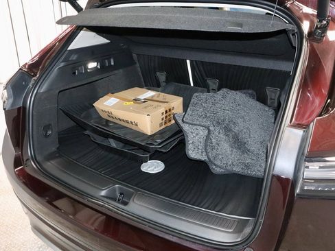 Used 2023 Buick Envision Avenir image 15