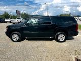 Used 2013 Chevrolet Suburban LT image 2