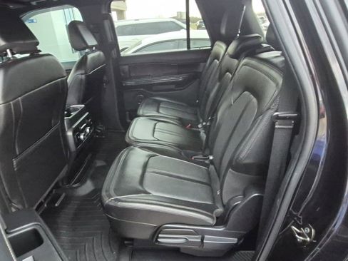 Used 2021 Ford Expedition Max Limited image 11